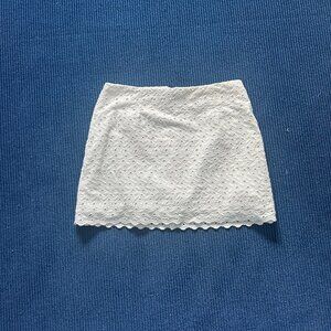 Lilly Pulitzer White Eyelet mini Skirt size 00